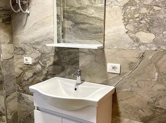 Appartamento Sol Lux 2nd Floor Durrës